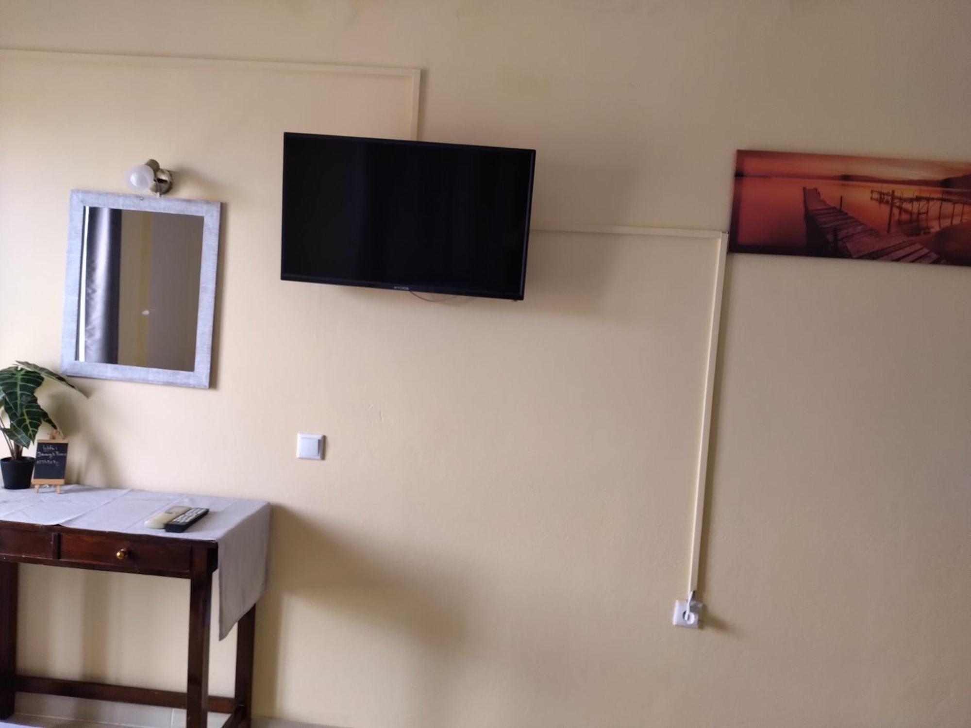 Jimmy'S Apartments Moraitika Zewnętrze zdjęcie